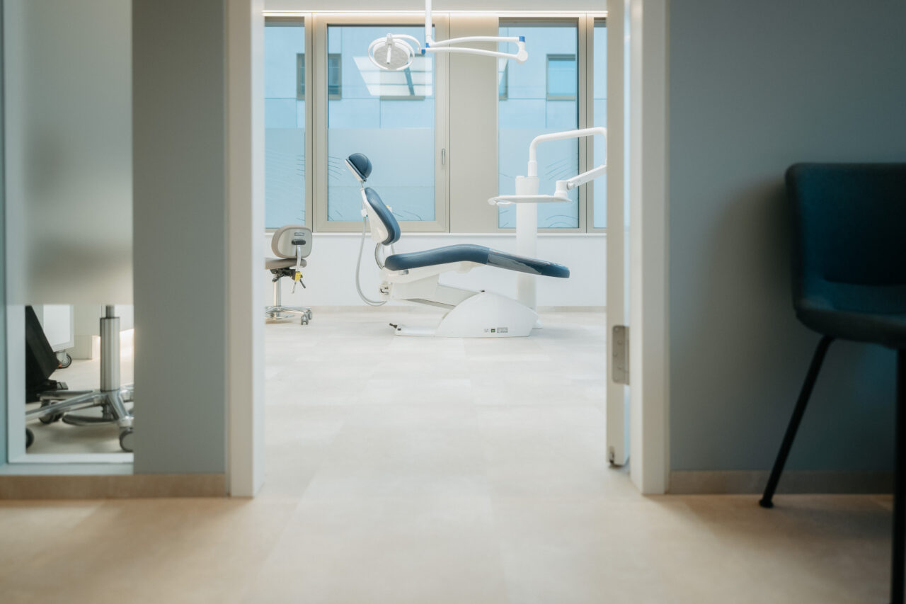 Der Behandlungsraum im Praxisklinik Rieth